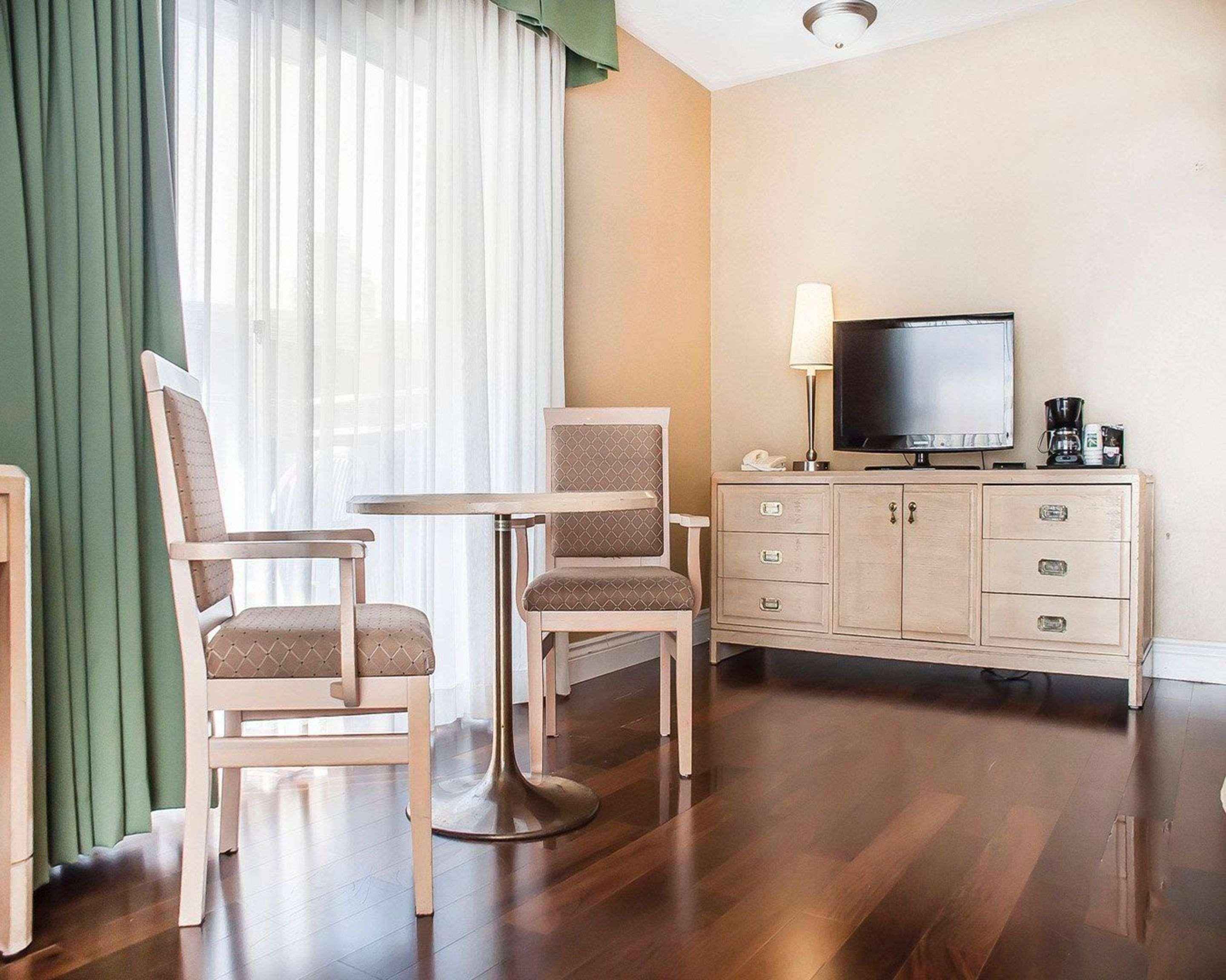 Quality Hotel Fallsview Cascade Niagara Bagian luar foto